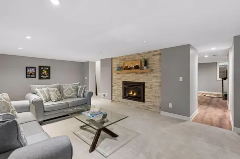 2713 W 54th Street Minneapolis MN 55410