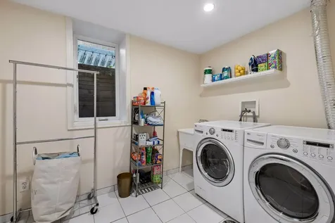 2713 W 54th Street Minneapolis MN 55410