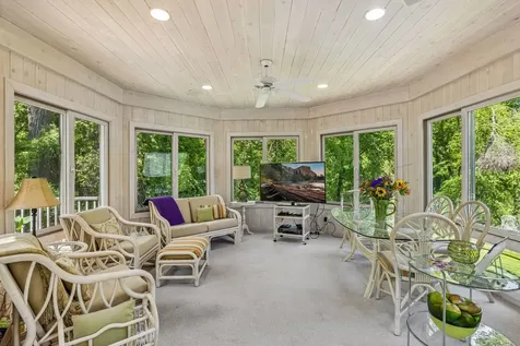 689 Brookside Lane Mendota Heights MN 55118