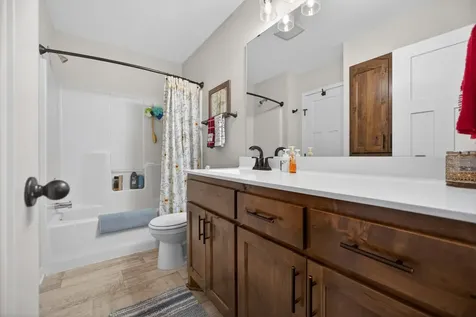 25695 Euclid Avenue Wyoming MN 55092