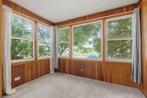 1227 Thomas Avenue Saint Paul MN 55104