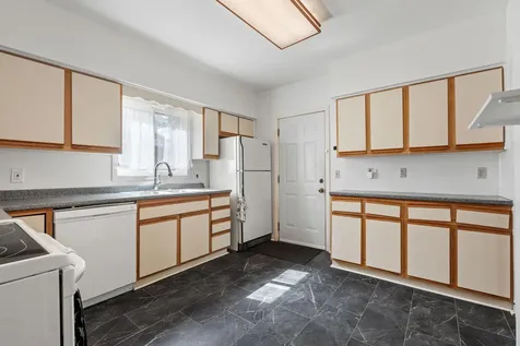 1227 Thomas Avenue Saint Paul MN 55104