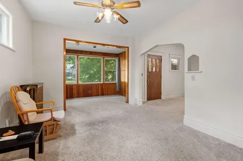 1227 Thomas Avenue Saint Paul MN 55104