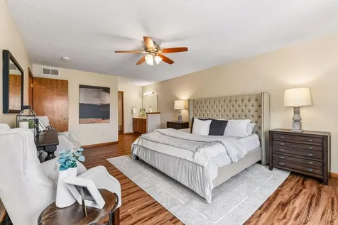 1014 Heldt Street Chaska MN 55318