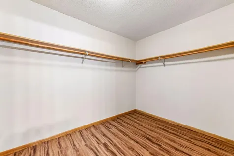 1014 Heldt Street Chaska MN 55318