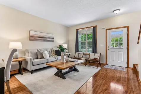 1014 Heldt Street Chaska MN 55318