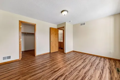 1014 Heldt Street Chaska MN 55318