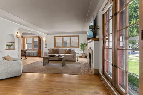 4537 Portland Avenue Minneapolis MN 55407