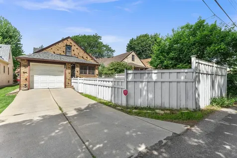 4537 Portland Avenue Minneapolis MN 55407