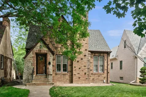 4537 Portland Avenue Minneapolis MN 55407