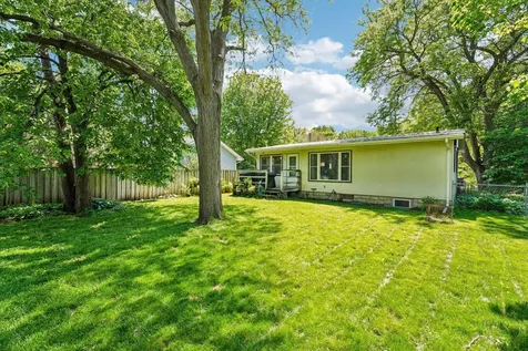 1006 Summit Avenue South Saint Paul MN 55075