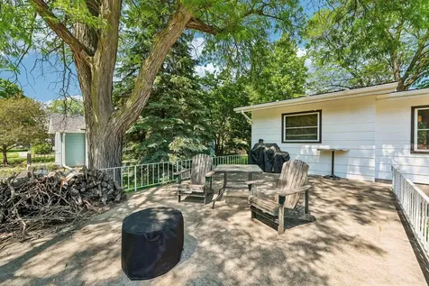 1006 Summit Avenue South Saint Paul MN 55075