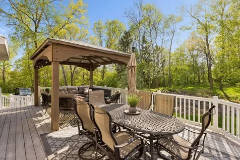 21420 Crimson Court Lakeville MN 55044