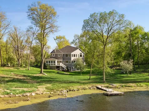 21420 Crimson Court Lakeville MN 55044