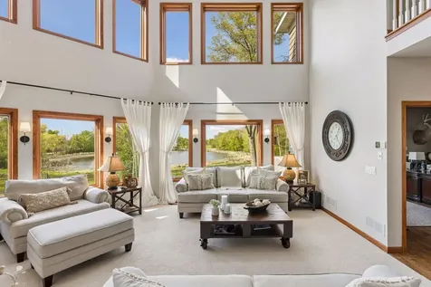 21420 Crimson Court Lakeville MN 55044