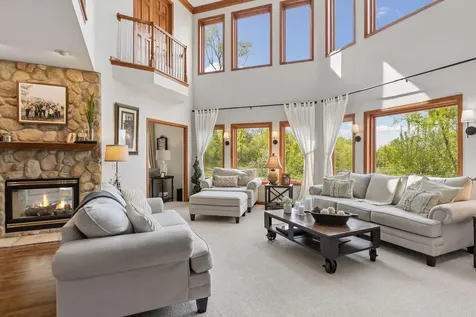 21420 Crimson Court Lakeville MN 55044