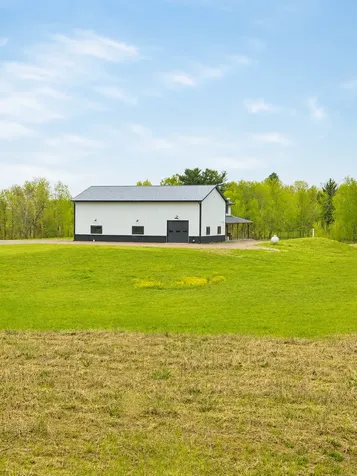 834 375th Avenue NE Stanchfield MN 55080