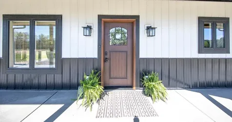 834 375th Avenue NE Stanchfield MN 55080