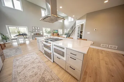834 375th Avenue NE Stanchfield MN 55080