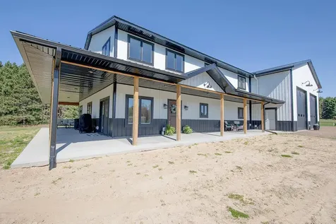 834 375th Avenue NE Stanchfield MN 55080