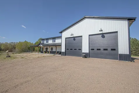834 375th Avenue NE Stanchfield MN 55080