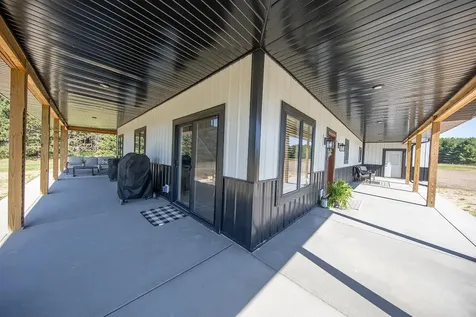 834 375th Avenue NE Stanchfield MN 55080