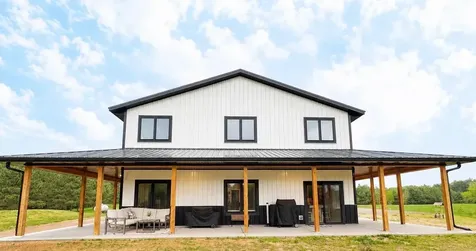 834 375th Avenue NE Stanchfield MN 55080
