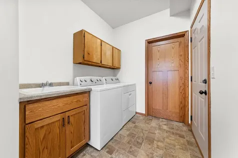 682 Bibeau Court Vadnais Heights MN 55127