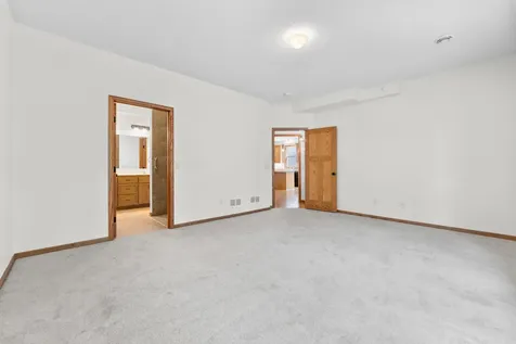 682 Bibeau Court Vadnais Heights MN 55127