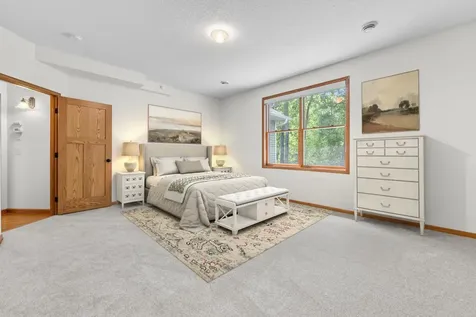 682 Bibeau Court Vadnais Heights MN 55127