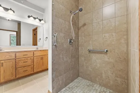 682 Bibeau Court Vadnais Heights MN 55127