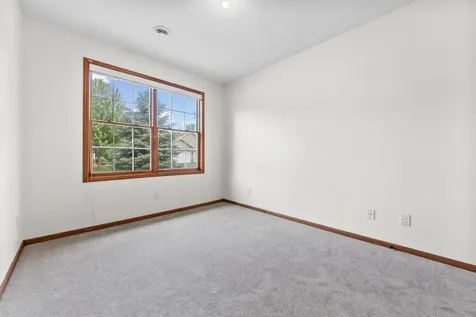 682 Bibeau Court Vadnais Heights MN 55127