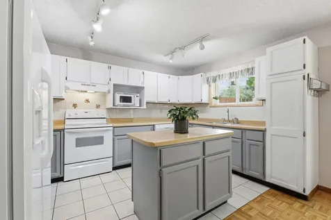 20418 Auburn Street NW Elk River MN 55330