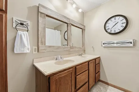 20418 Auburn Street NW Elk River MN 55330
