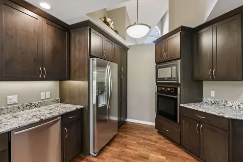 7442 Cahill Road Edina MN 55439