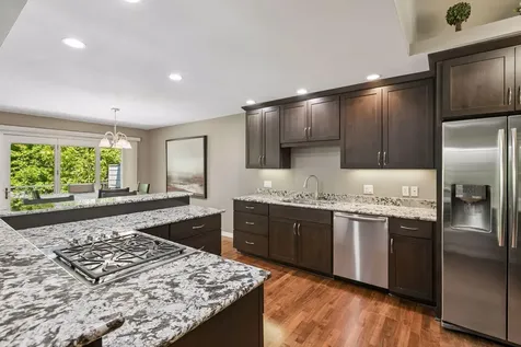 7442 Cahill Road Edina MN 55439