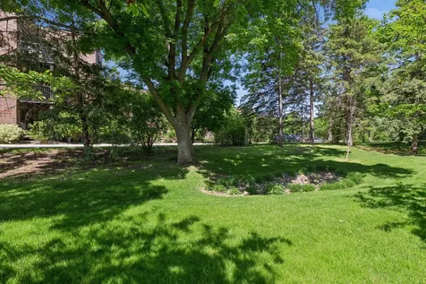 7442 Cahill Road Edina MN 55439
