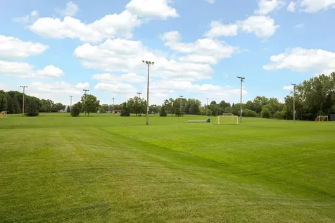 7442 Cahill Road Edina MN 55439