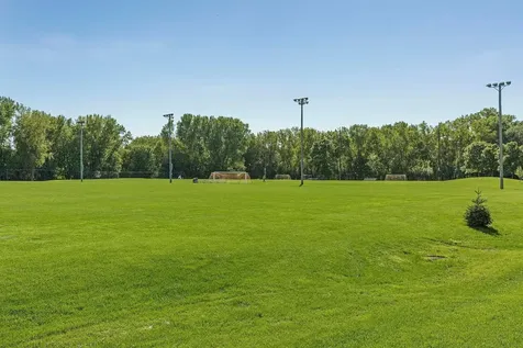 7442 Cahill Road Edina MN 55439