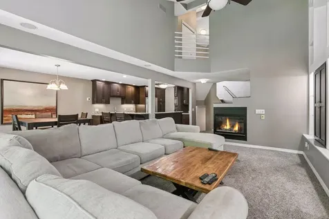 7442 Cahill Road Edina MN 55439
