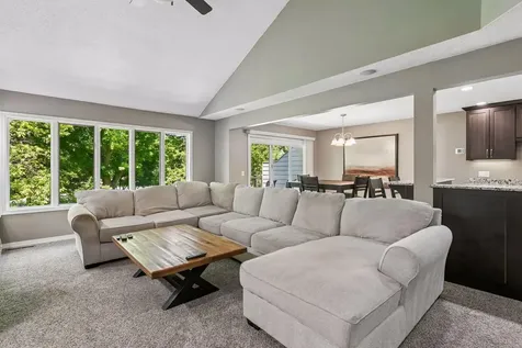 7442 Cahill Road Edina MN 55439
