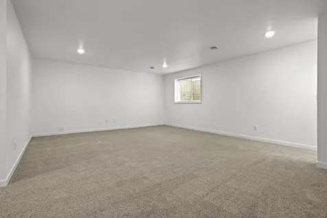 7442 20 Street S Fargo ND 58104