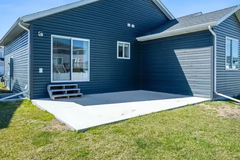 7442 20 Street S Fargo ND 58104