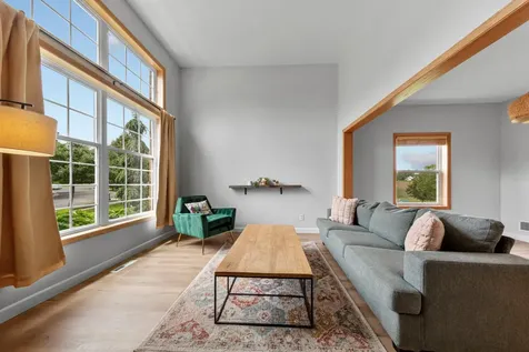 1620 Pinnacle Drive Dundas MN 55019