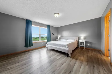 1620 Pinnacle Drive Dundas MN 55019