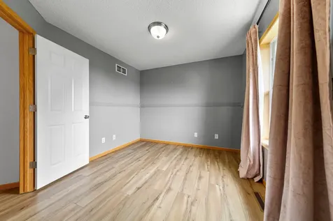 1620 Pinnacle Drive Dundas MN 55019