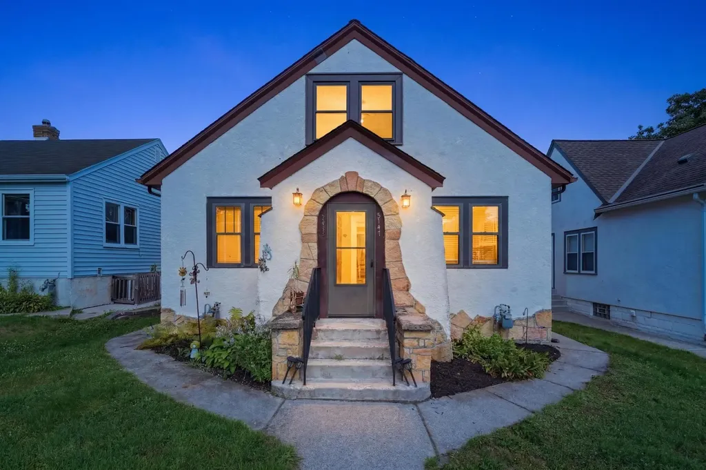 5145 28th Avenue S Minneapolis MN 55417