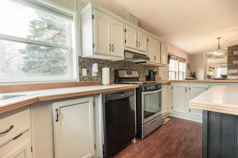 211 E Central Avenue Clitherall MN 56524