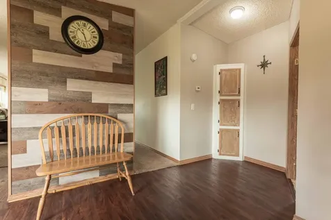211 E Central Avenue Clitherall MN 56524