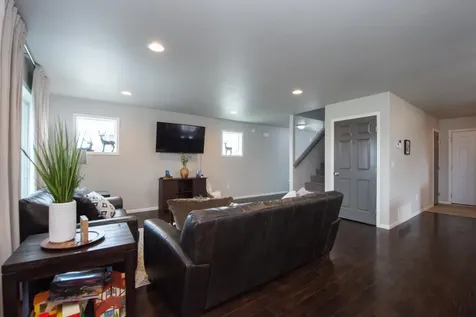 2009 42nd Street S Moorhead MN 56560